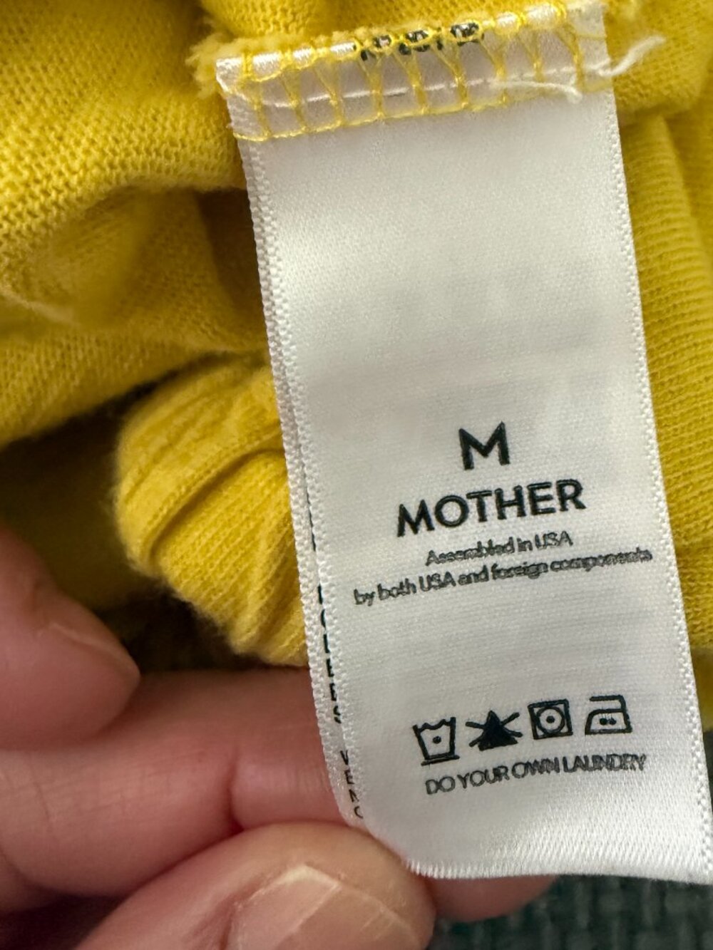 MOTHER "The Snipper" Tee – Primrose Wash – M- Honeybutter Yellow/Cream - Picture 10 of 12